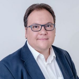 ferran-casas